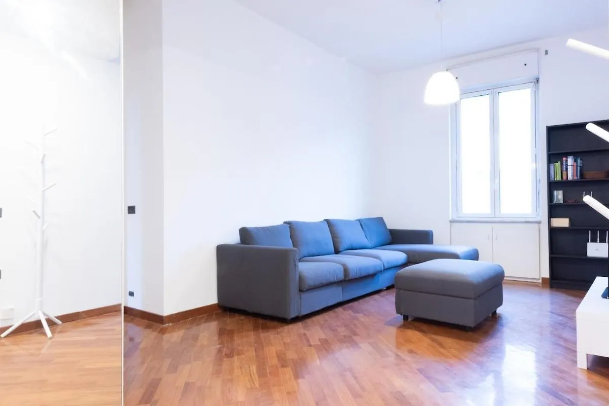 Stylish Brera Apartment Mediolan